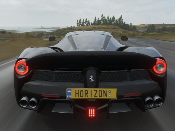 剑灵崩龙脚　剑魄裂龙爪